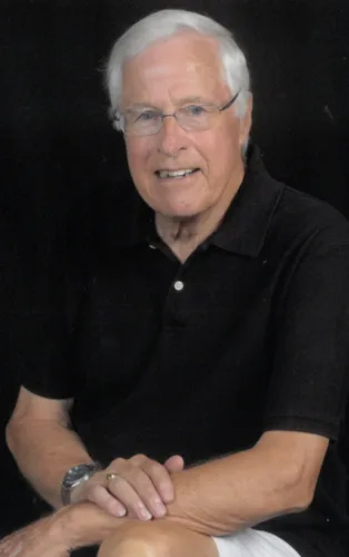 Ross William Rhoads